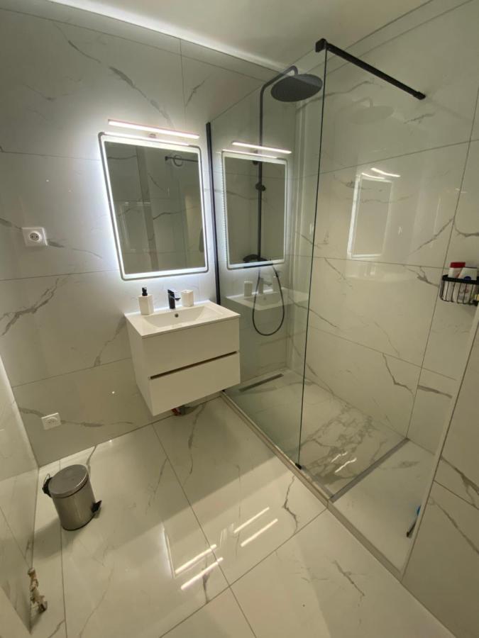 Appartement Avec Belle Vue Et Place De Parking Annemasse Eksteriør bilde